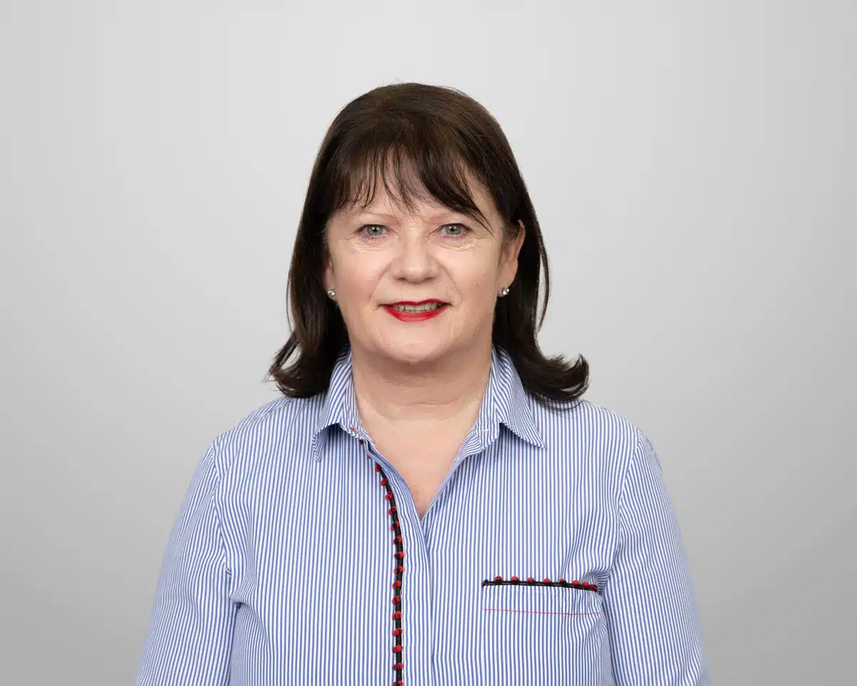 Yvonne O'Toole Yarra Lane